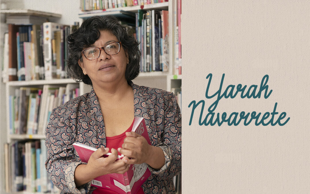 Yarah Navarrete, maestra de biblioteca y arte de la palabra